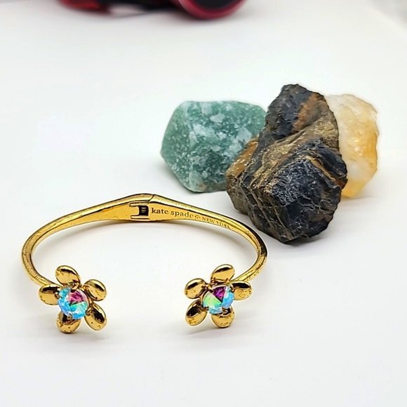 Rare! Kate Spade "SUNSET BLOOMS" Open Hinged Bangle w Aurora Borealis Blooms! π - Picture 9 of 13